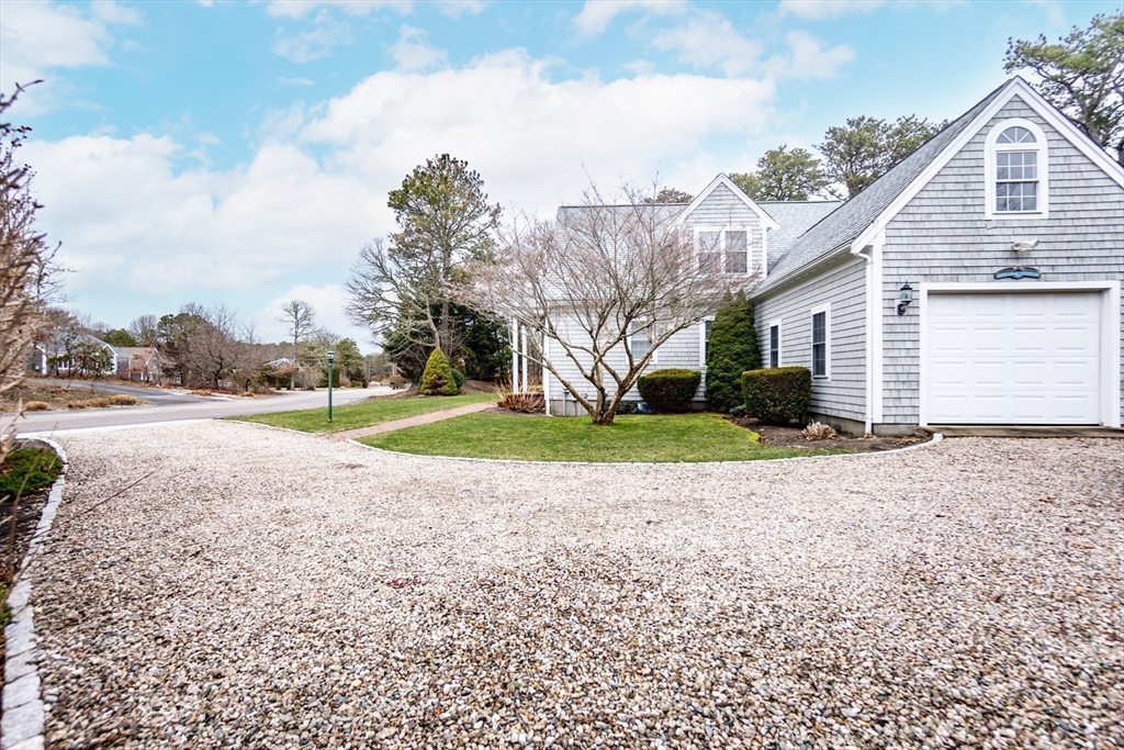 13 Vineyard Lane