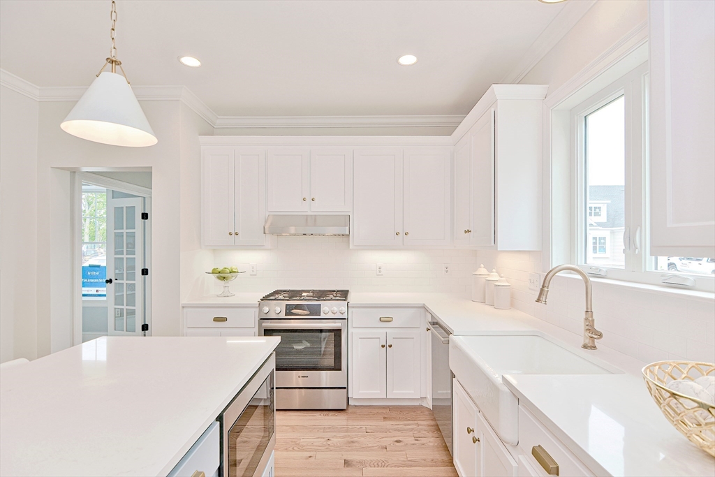 11 Damon Road # 16