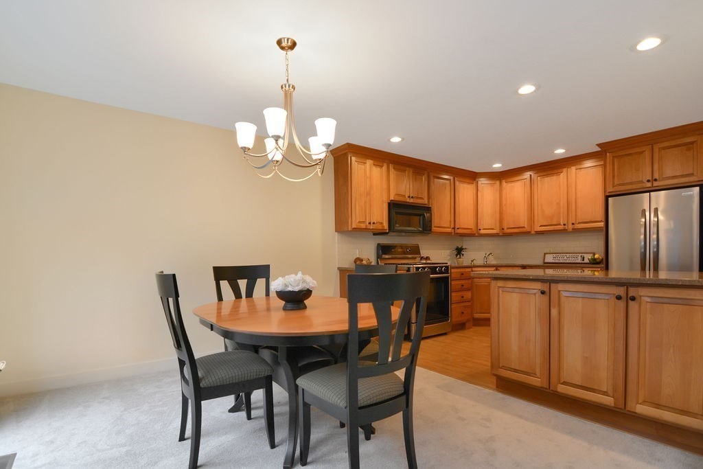23 Poppasquash Rd # 23