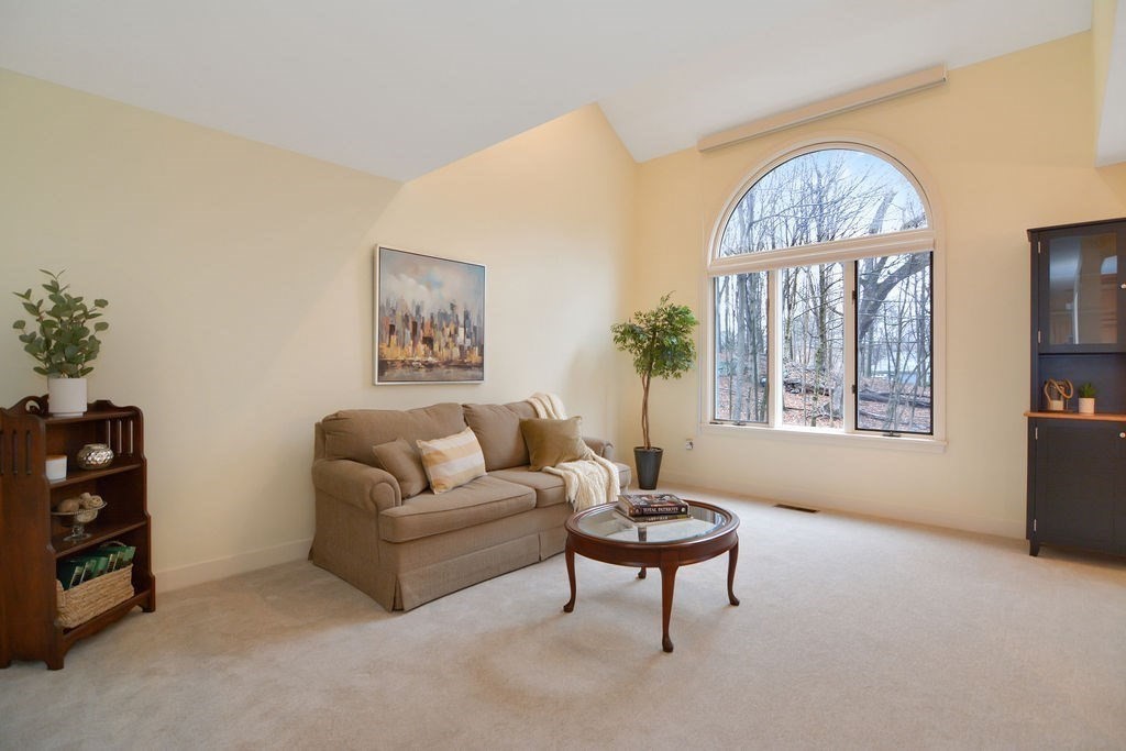 23 Poppasquash Rd # 23