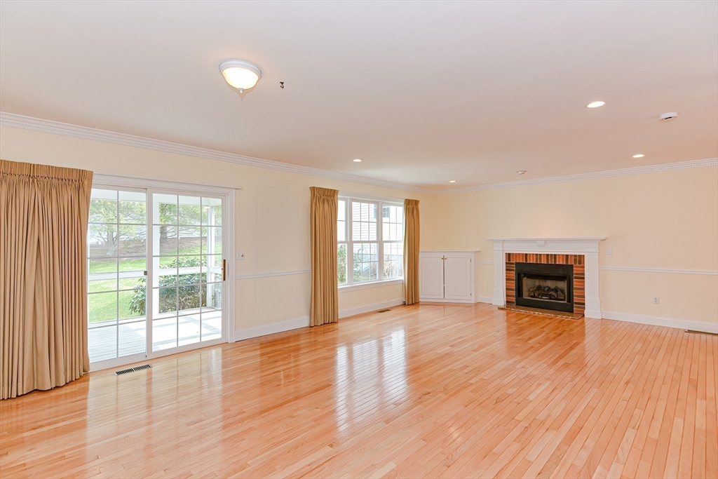 9 Turtle Brook Way