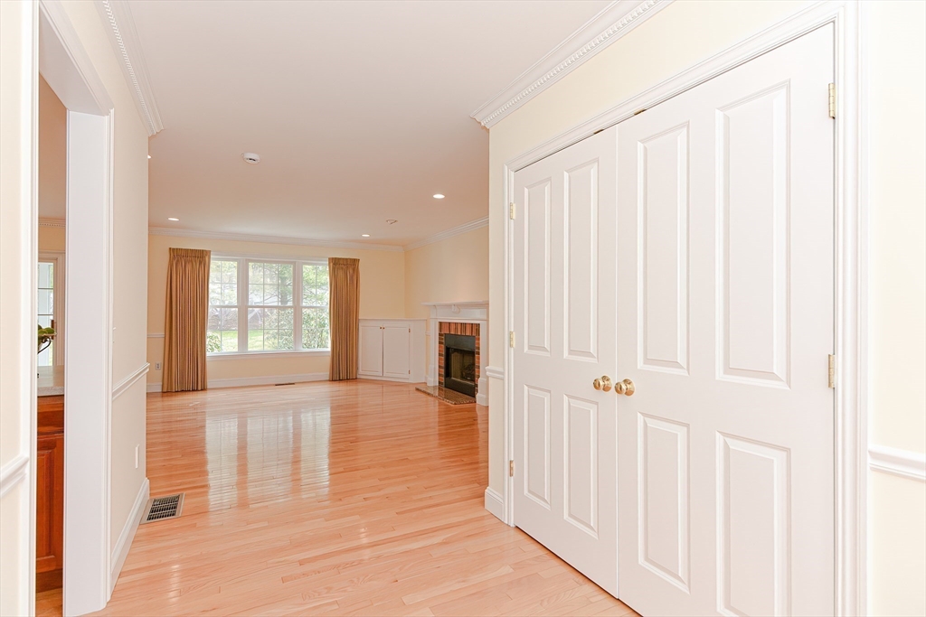 9 Turtle Brook Way