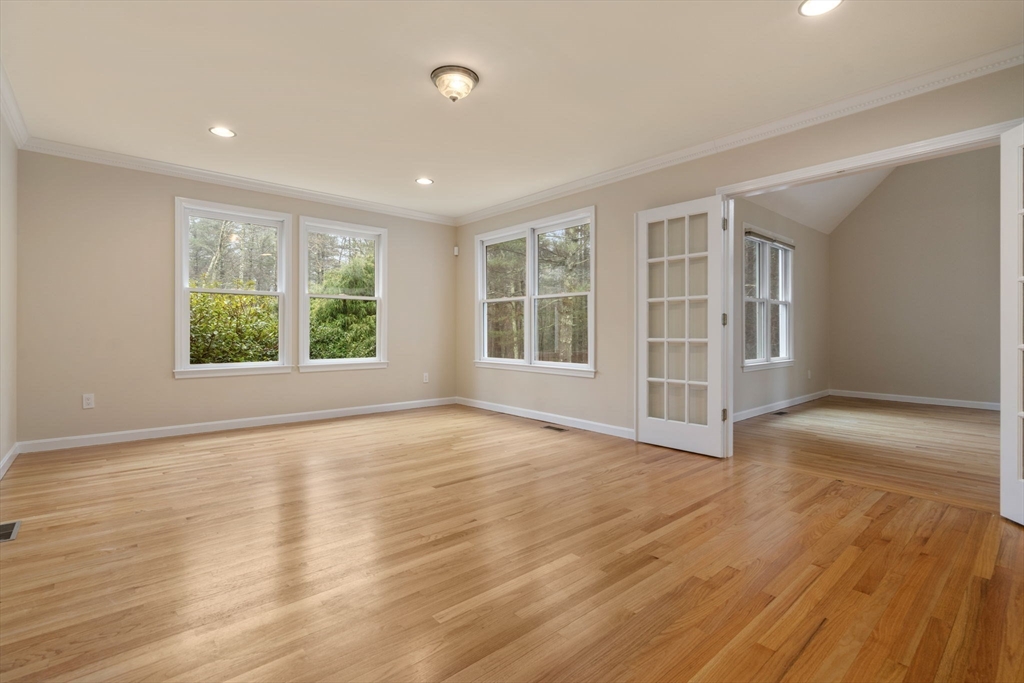 12 Pettees Pond Lane