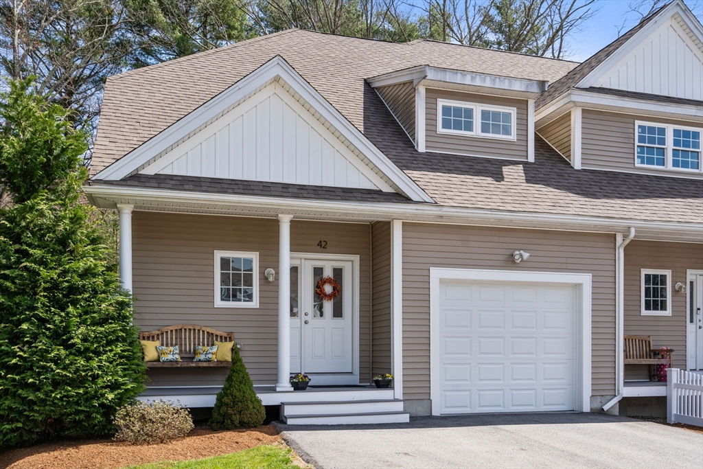 42 Leanne Way # 42