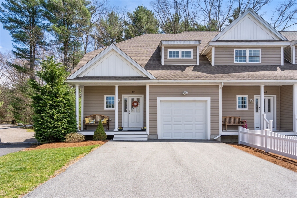 42 Leanne Way # 42