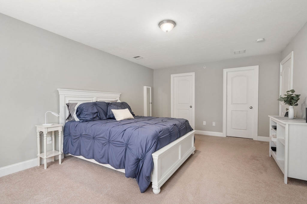 42 Leanne Way # 42