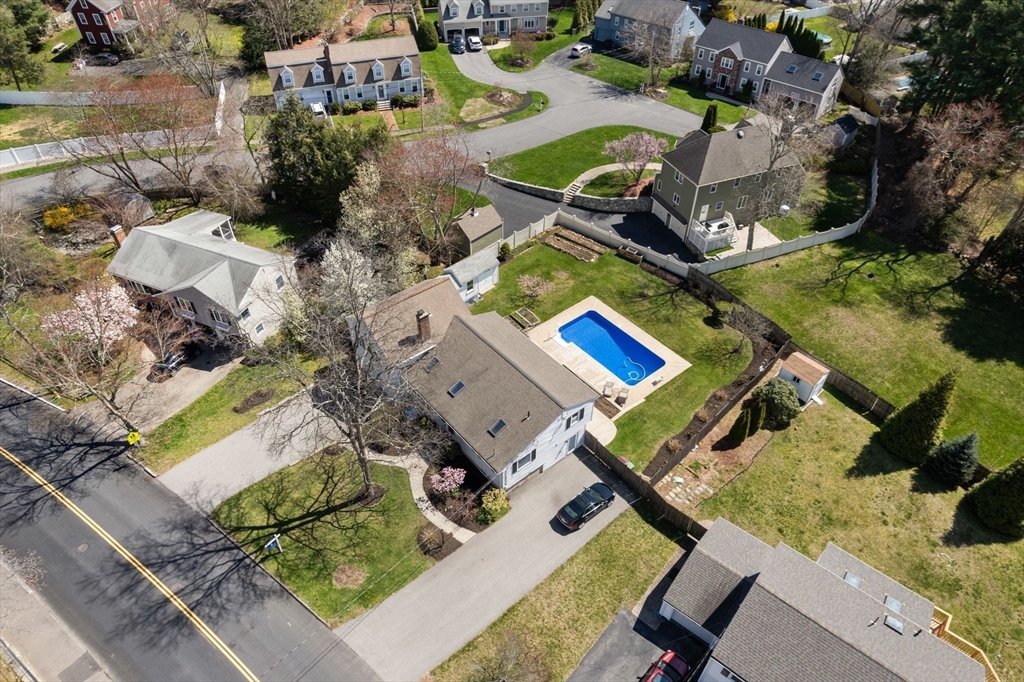 266 Greenlodge St
