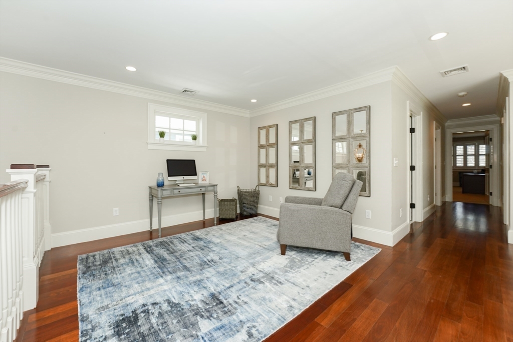 16 Maple Street # 16