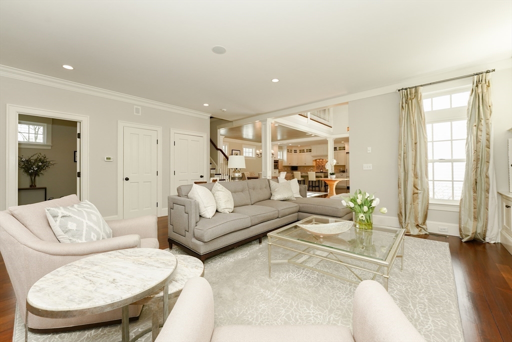 16 Maple Street # 16