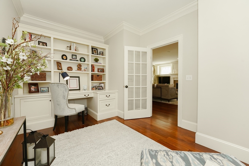 16 Maple Street # 16