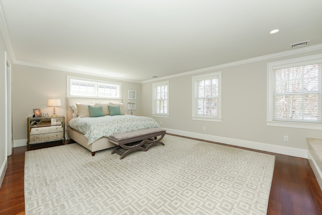 16 Maple Street # 16