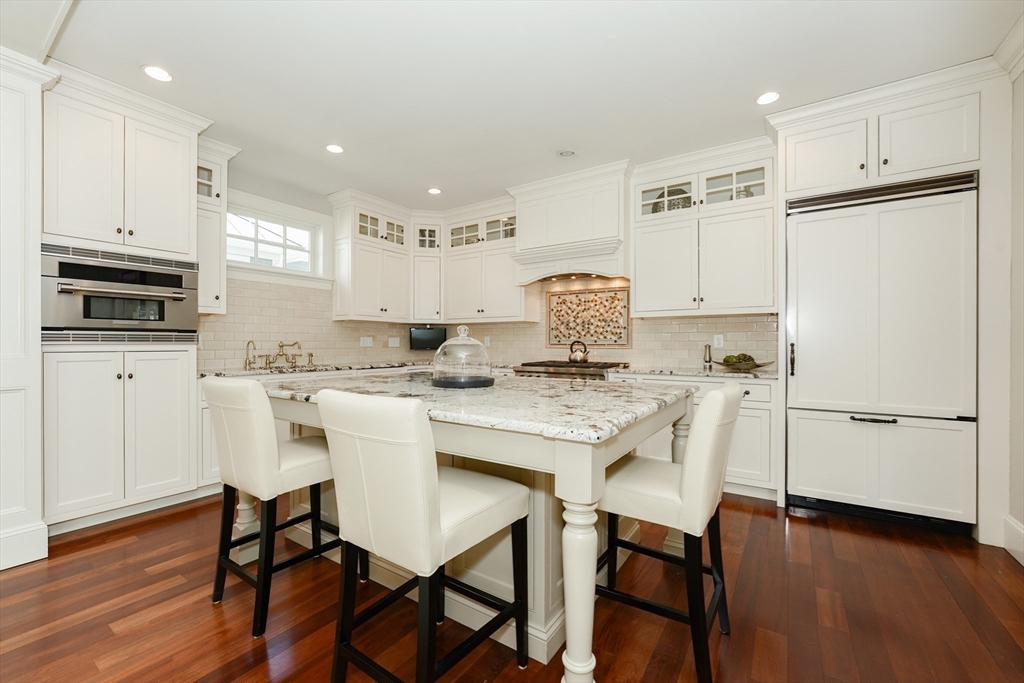 16 Maple Street # 16