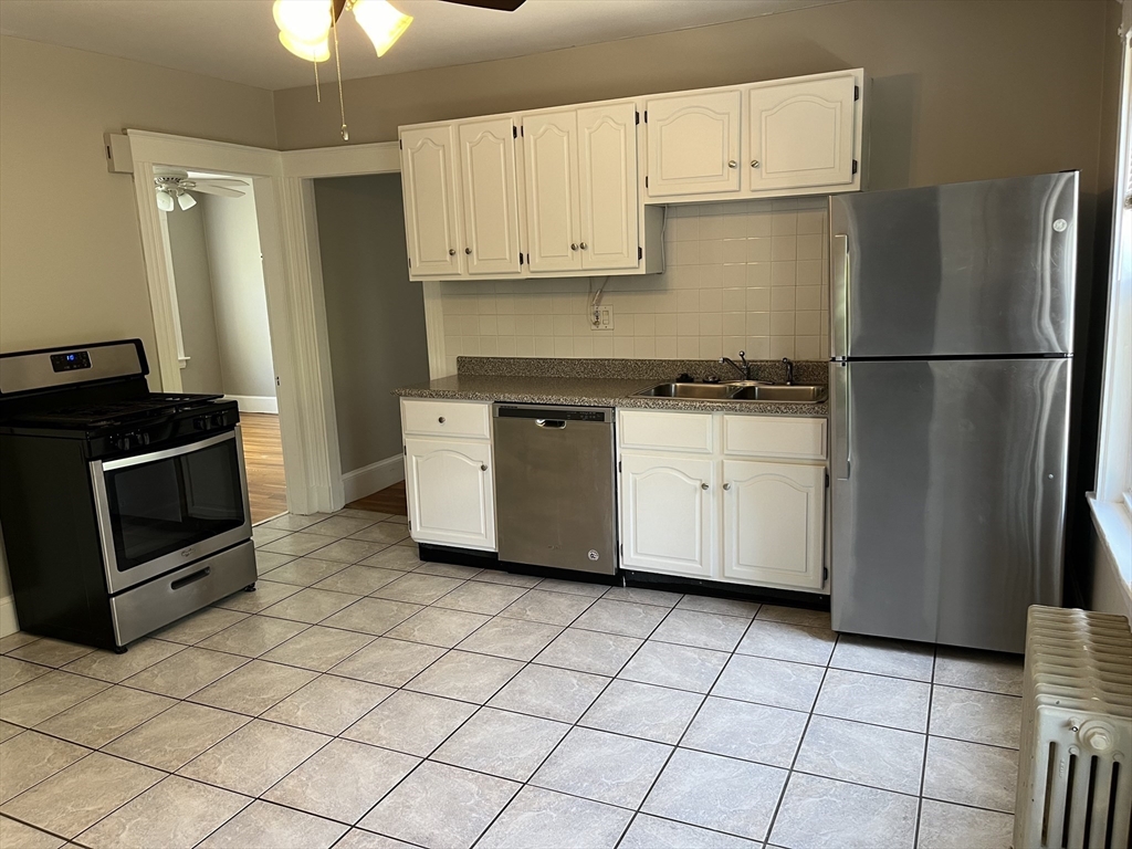 28 Harding Rd # 1