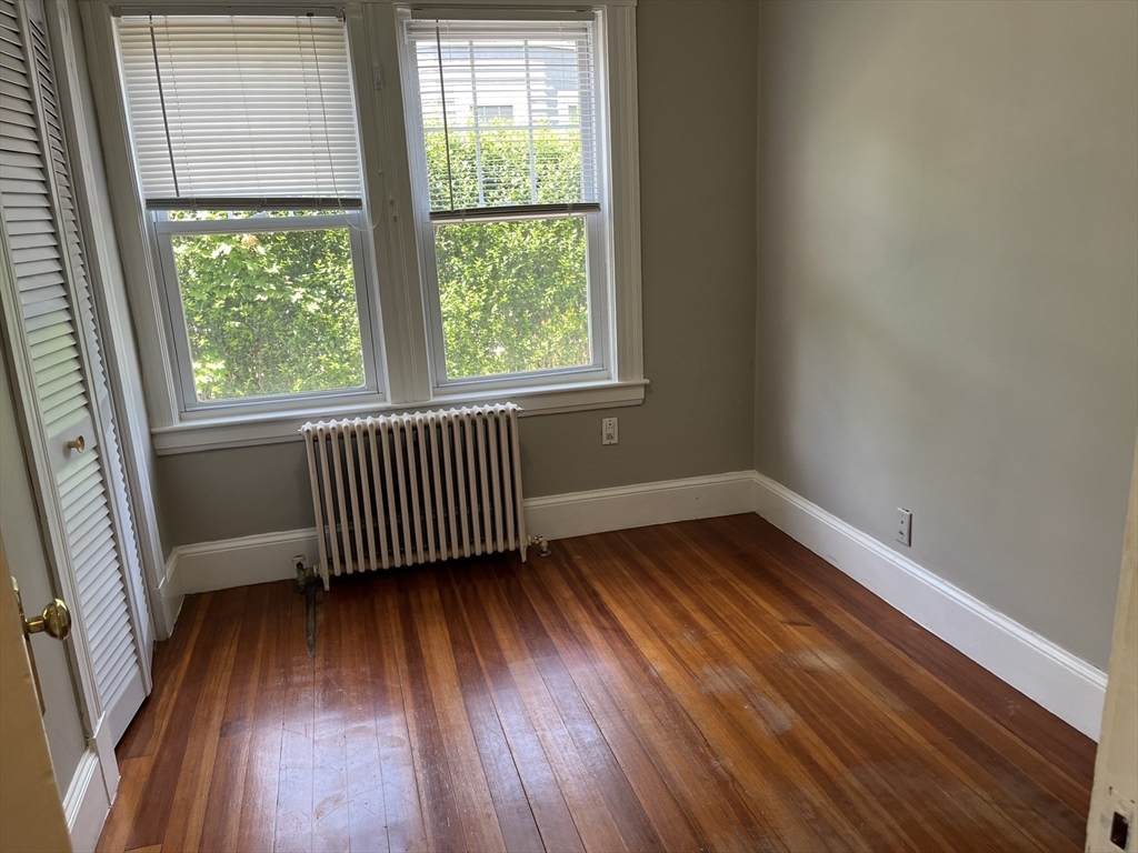 28 Harding Rd # 1