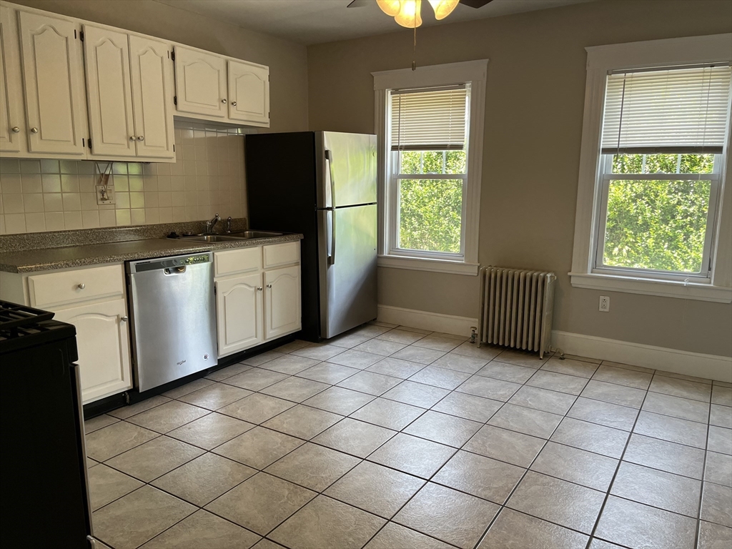 28 Harding Rd # 1