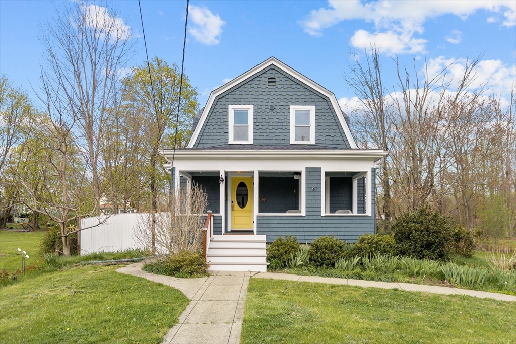 559 Canton
