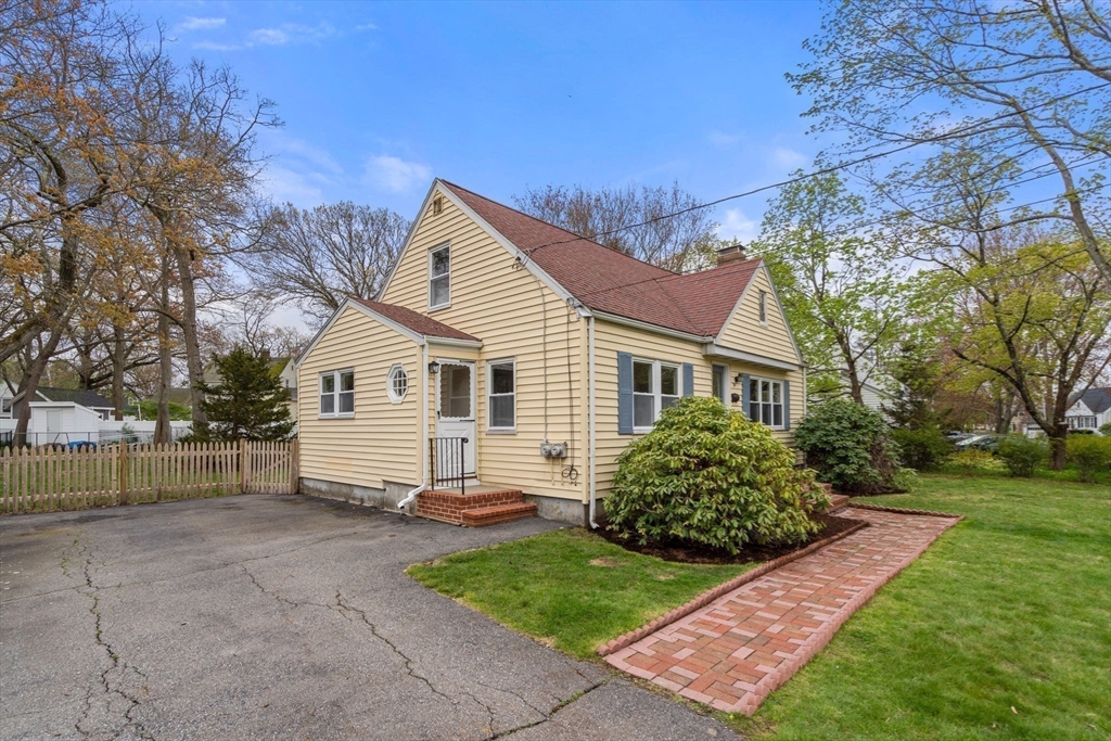 74 Sunnyside Rd