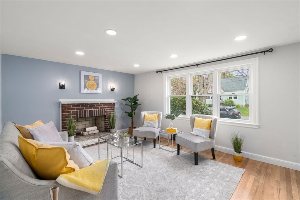 74 Sunnyside Rd