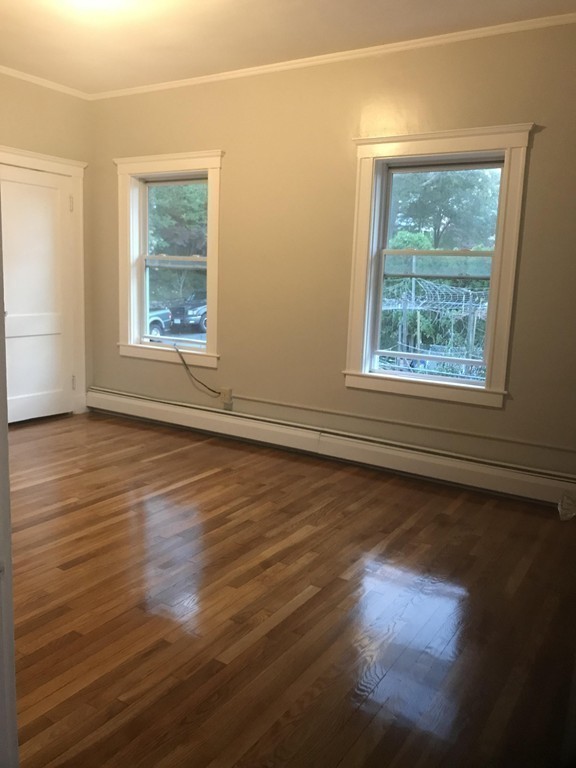 85 Bradwood St # 2