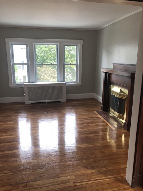 85 Bradwood St # 2