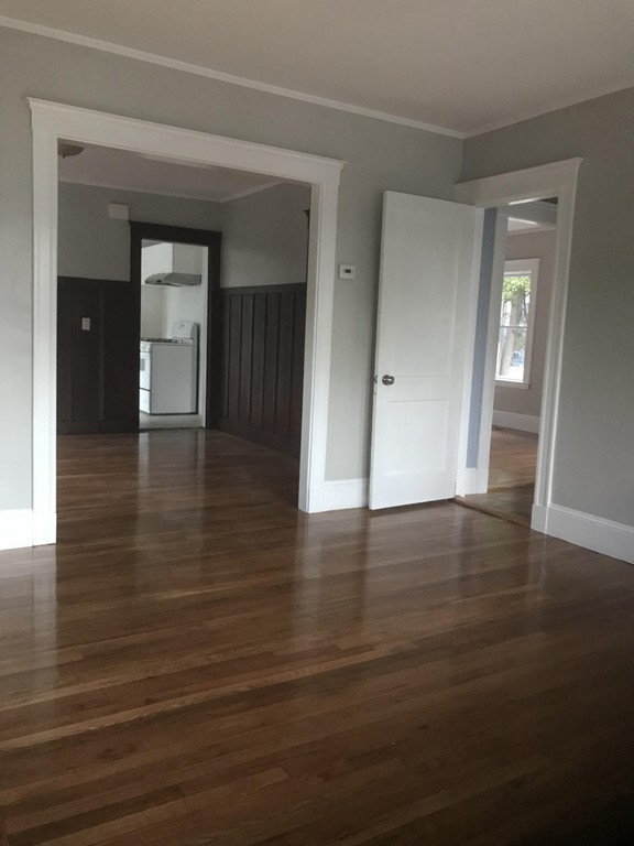 85 Bradwood St # 2