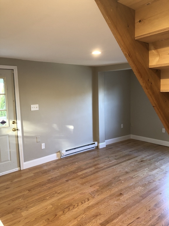 31 Hill Ave # 31
