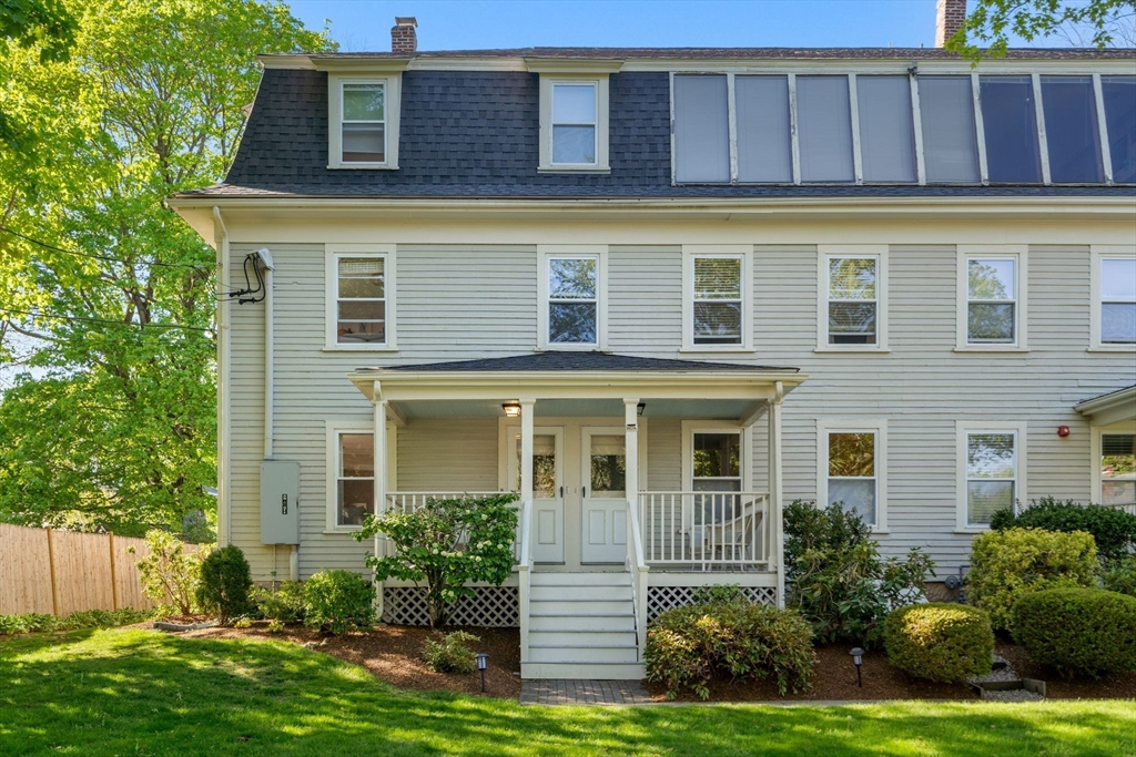 10 Green Street # 8