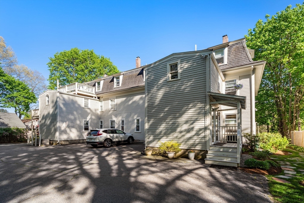 10 Green Street # 8