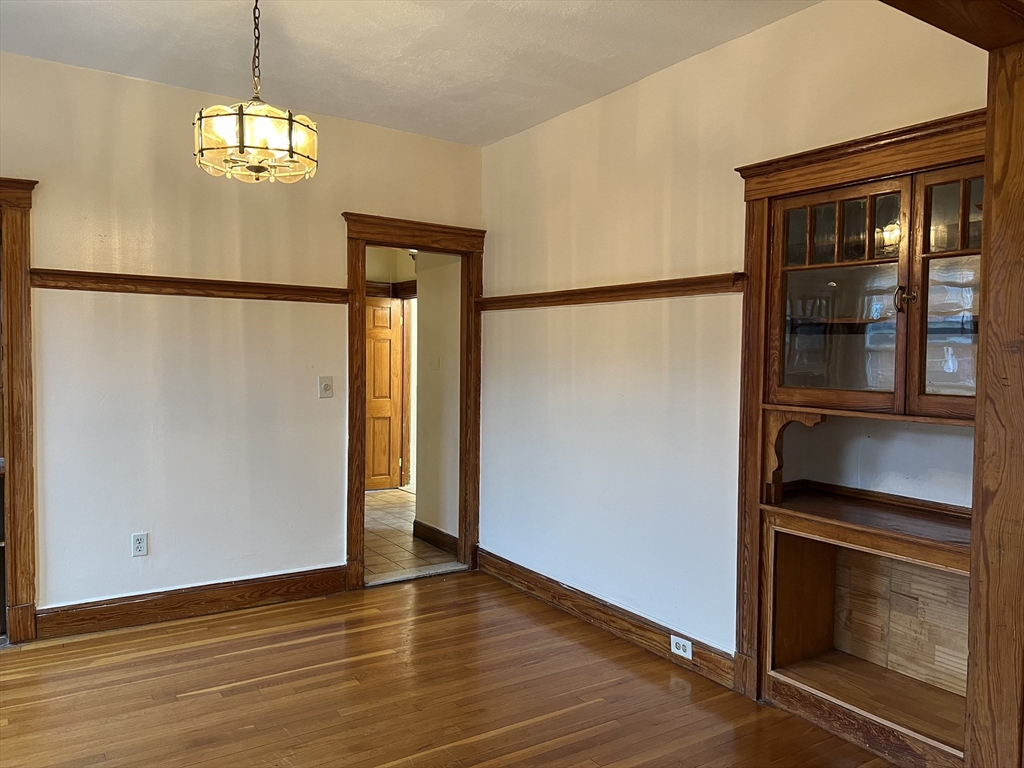 4357 Washington # 2