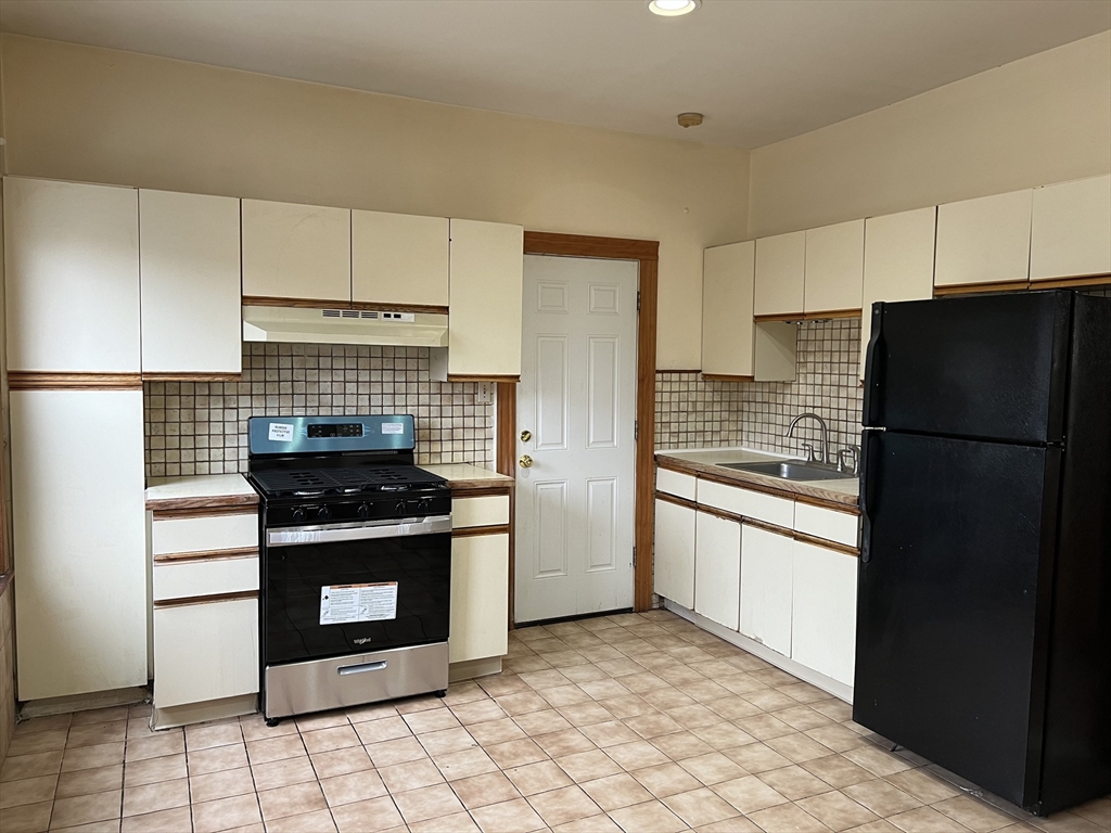 4357 Washington # 2