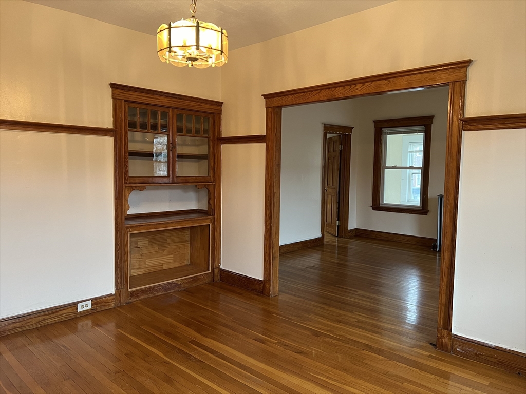 4357 Washington # 2