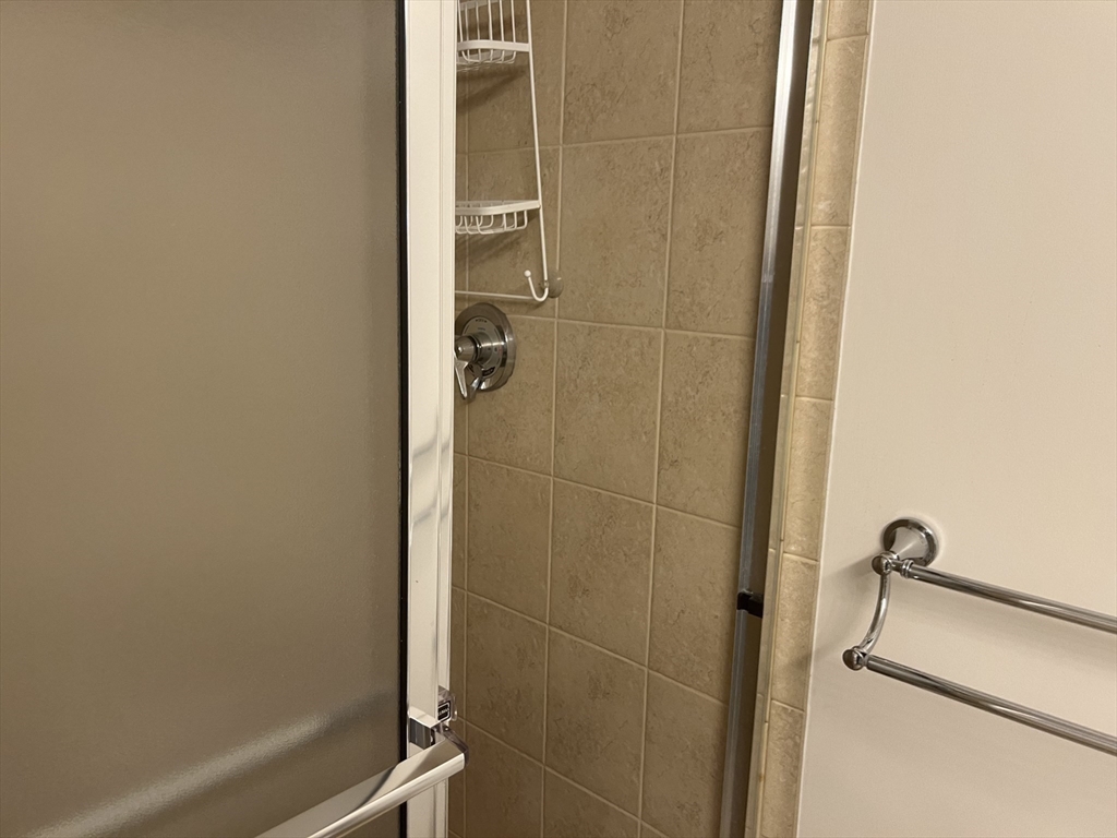 233 Saint Mary St # 10
