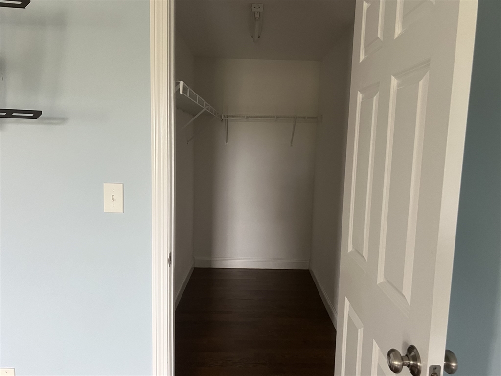 233 Saint Mary St # 10