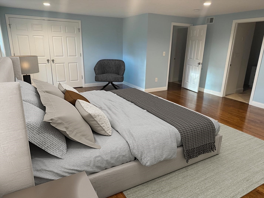 233 Saint Mary St # 10