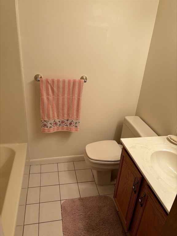 45 Christopher Dr # 112
