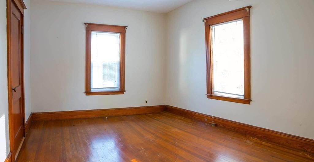 50 Elliot St # 1