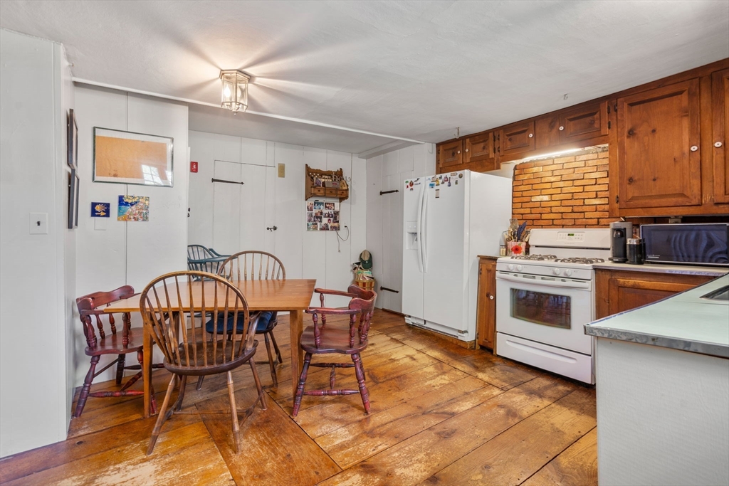 50 Oliver Pl