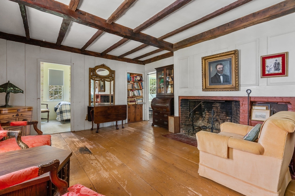 50 Oliver Pl