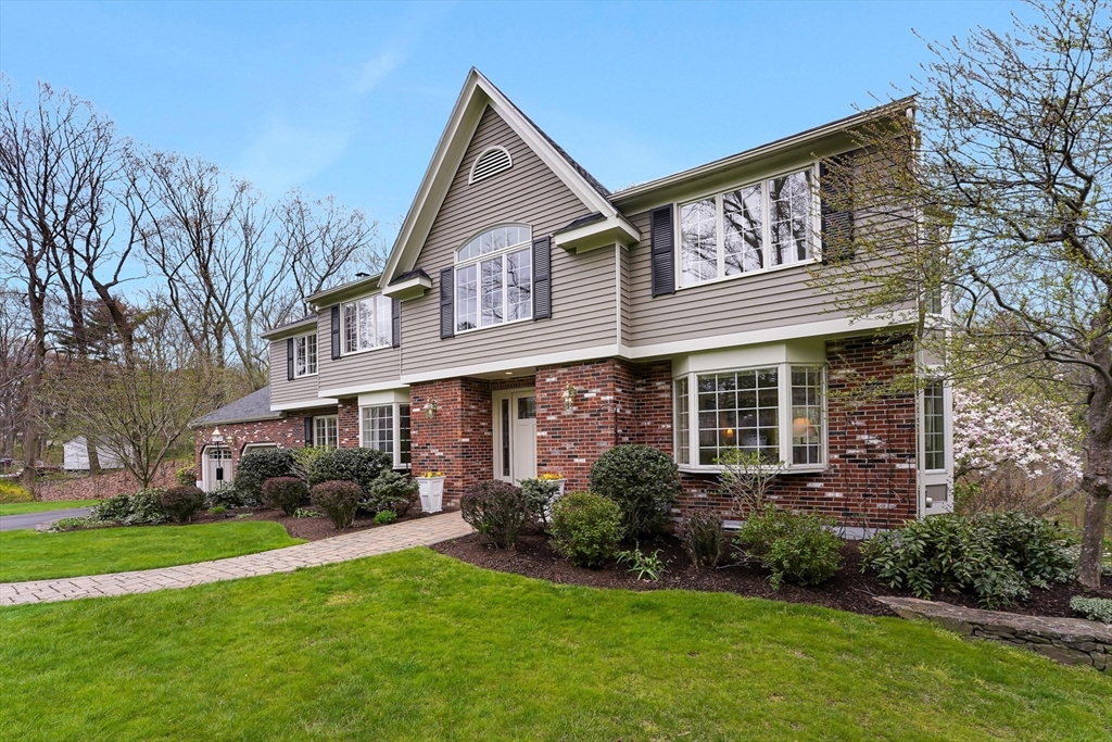 9 Onondaga Lane