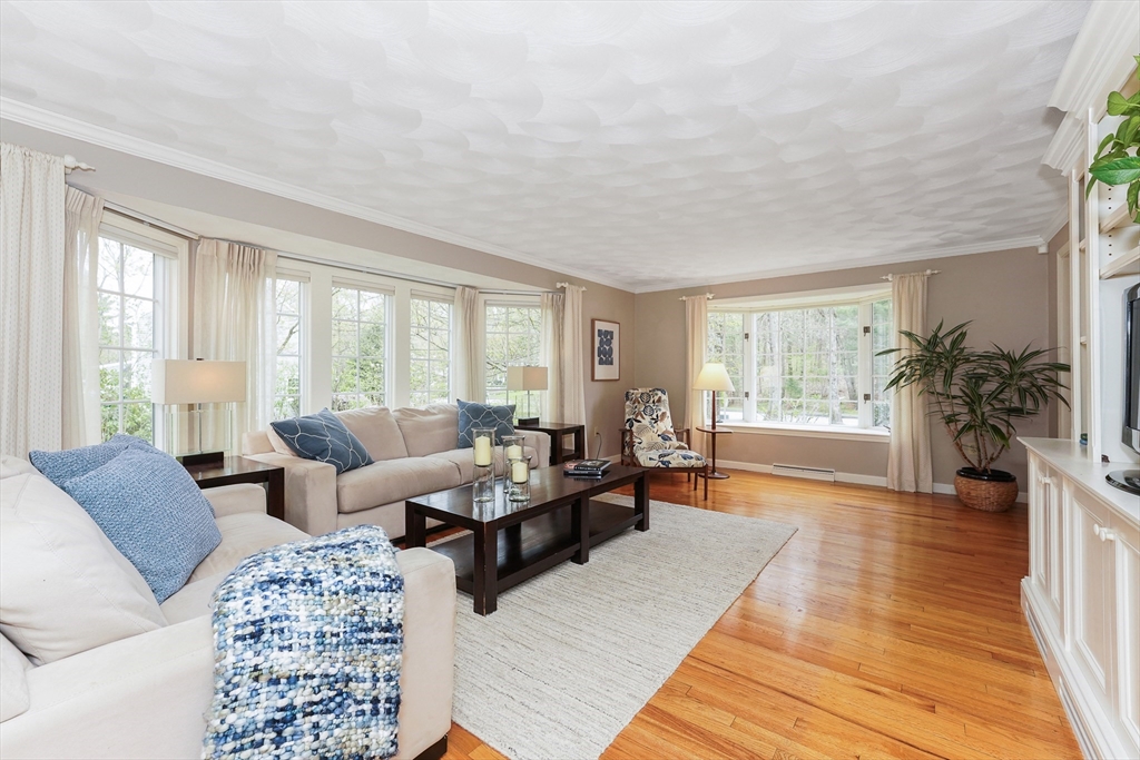 9 Onondaga Lane