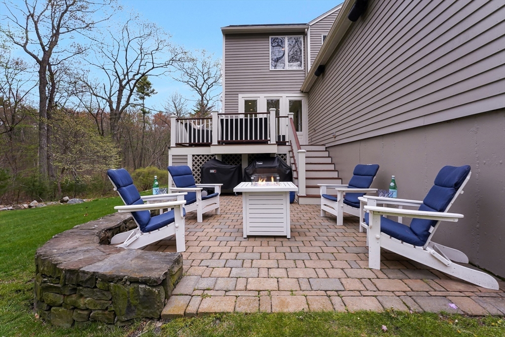 9 Onondaga Lane