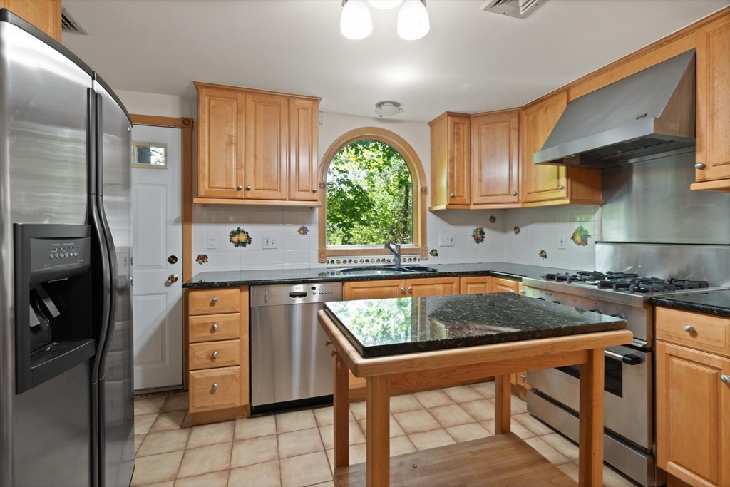 34 Ridgewood Road