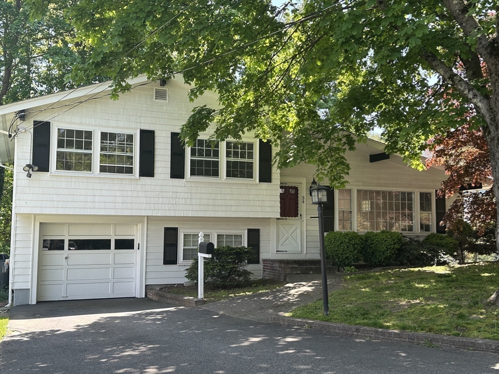 34 Ridgewood Road