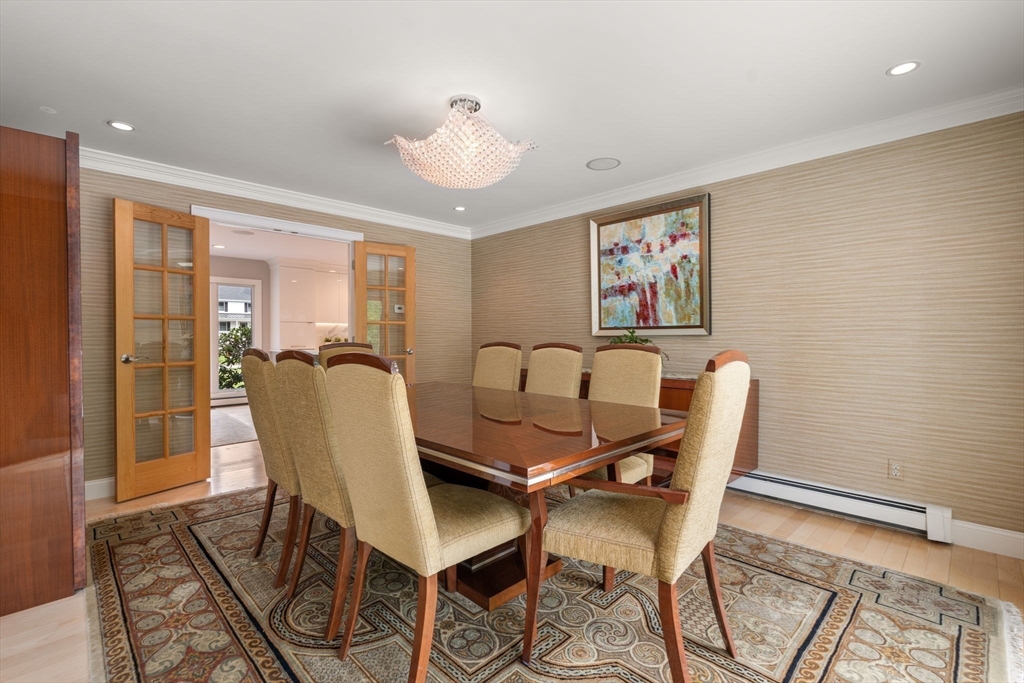 10 Hickory Dr