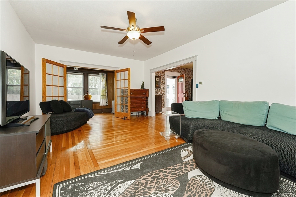 20 Maynard St