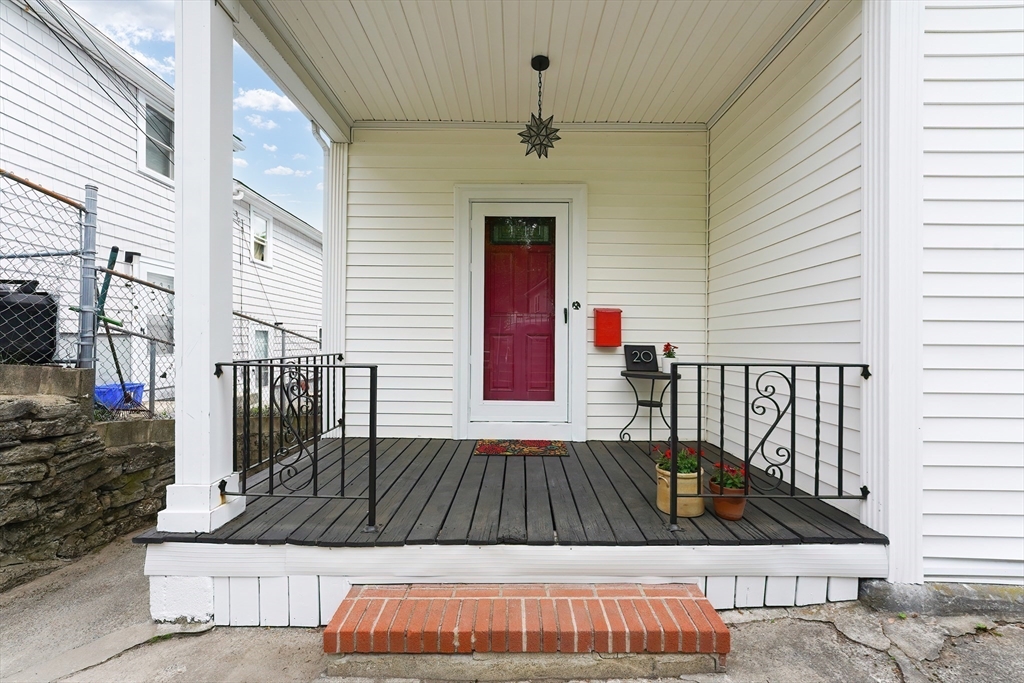 20 Maynard St
