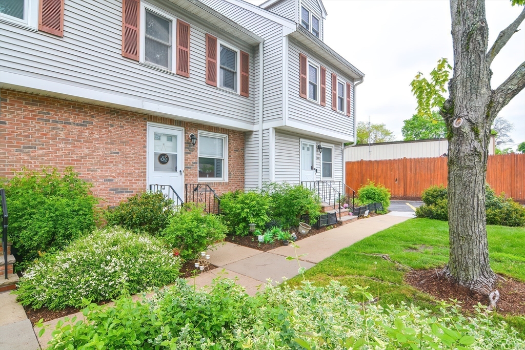 81 B Grew Ave Unit: IX4