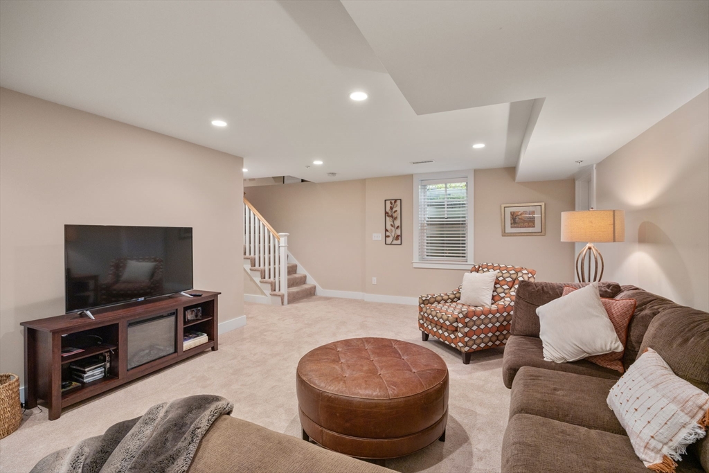 20 Cooks Farm Rd # 20