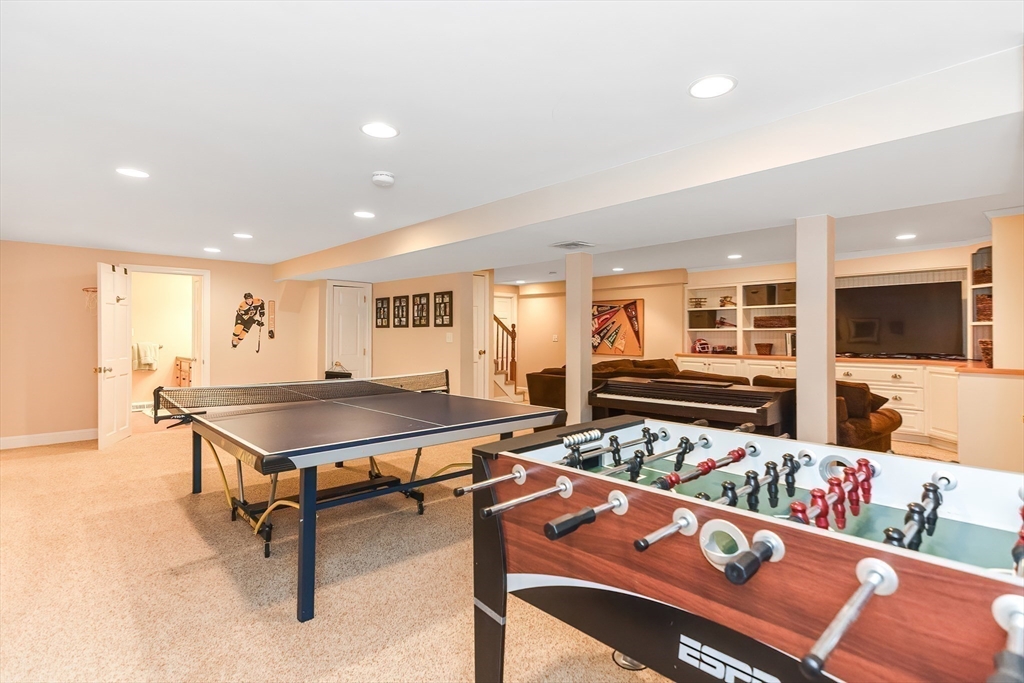 49 Margery Ln