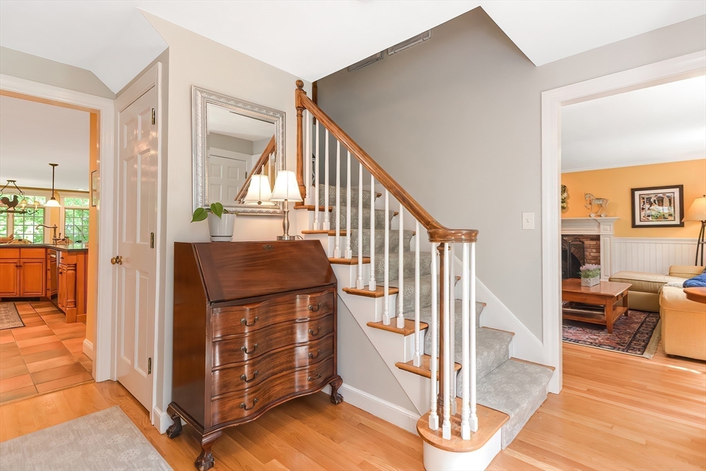 49 Margery Ln